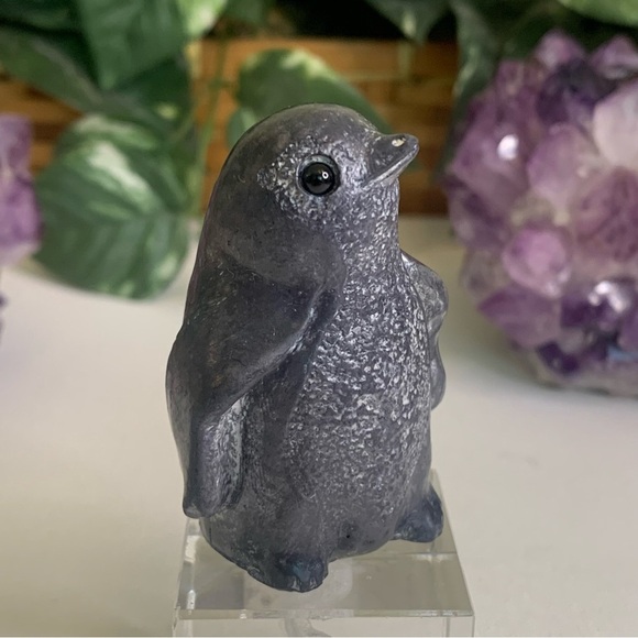 A Wolf Original Other - A Wolf Original Carved Resin Baby Penguin Sculpture Figurine Canada Signed 2.5"